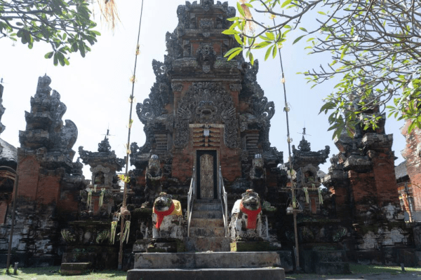 Pura Luhur Rambut Siwi: Temple of Protection
